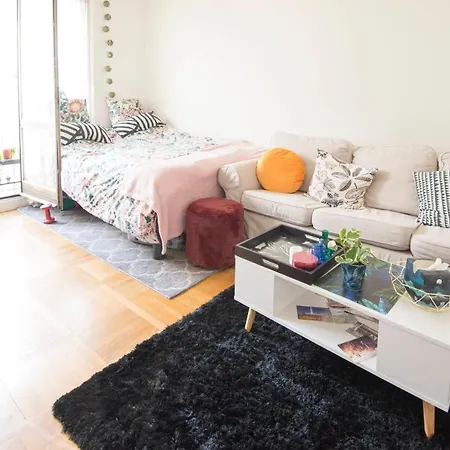 Cozy Studio With Balcon Near Bois De Boulogne Appartamento Parigi