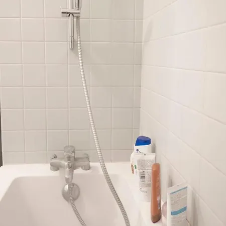 Appartamento Cozy Studio With Balcon Near Bois De Boulogne